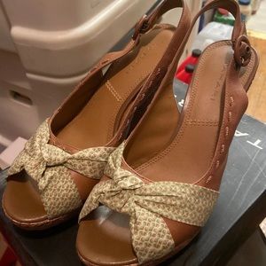 Tahari Wedge Sandals